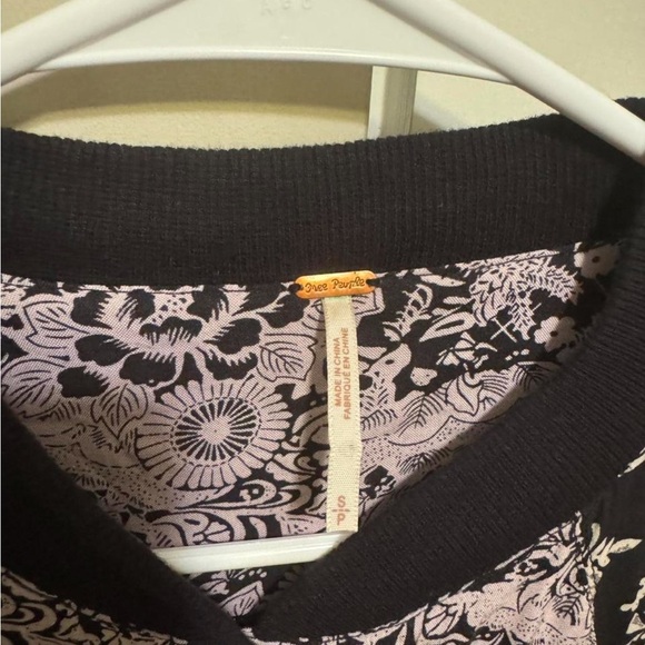 Free People Black and Purple Floral Jacket - sz small - Picture 3 of 5